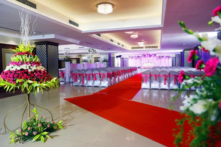 Бангалор: Hotel Empire International - Koramangala