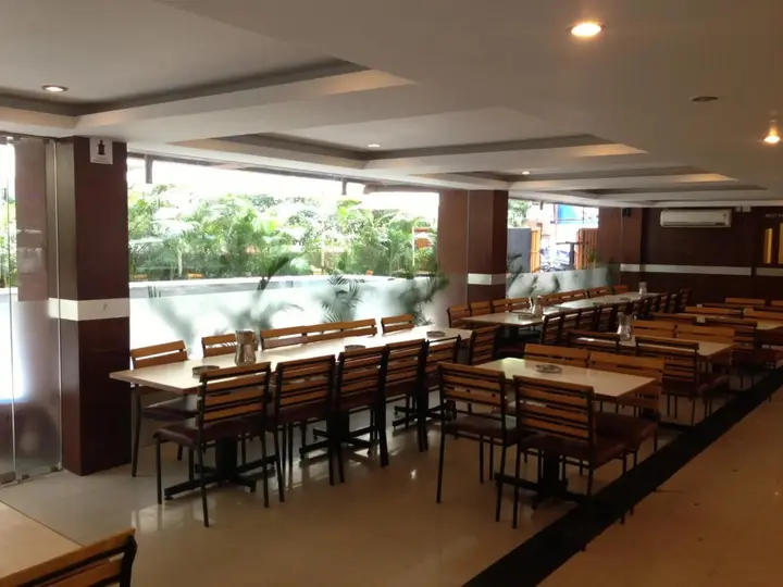 Бангалор: Hotel Empire International - Koramangala