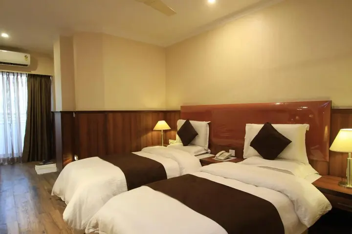 Бангалор: Hotel Empire International - Koramangala