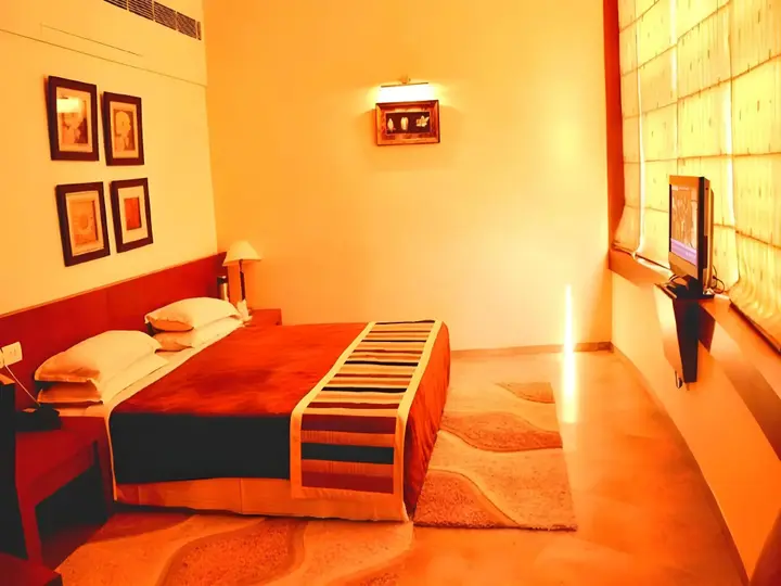 Катра: KC Residency
