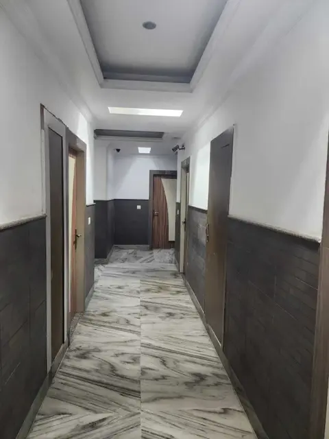 Катра: Hotel Meridian Palace