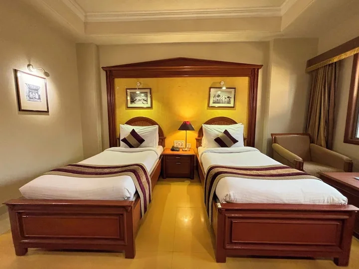 Горакхпур: Hotel Pradeep