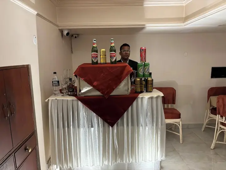 Горакхпур: Hotel Pradeep