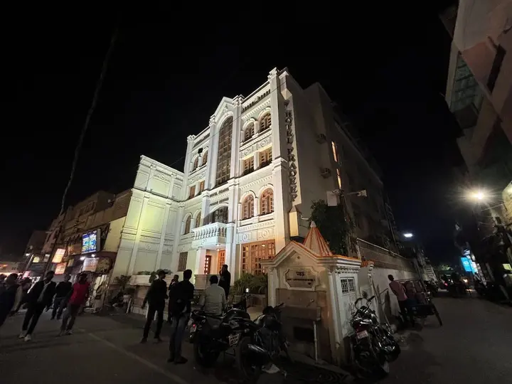 Горакхпур: Hotel Pradeep
