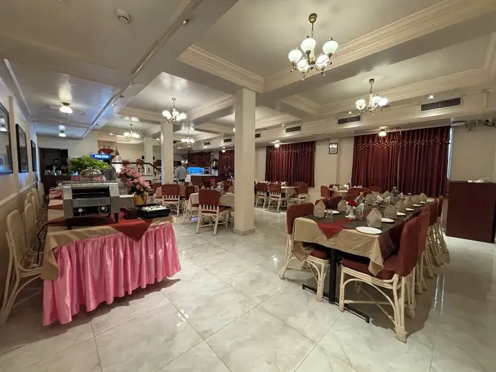 Горакхпур: Hotel Pradeep