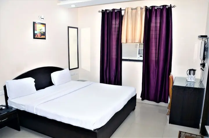 Горакхпур: Hotel Pradeep