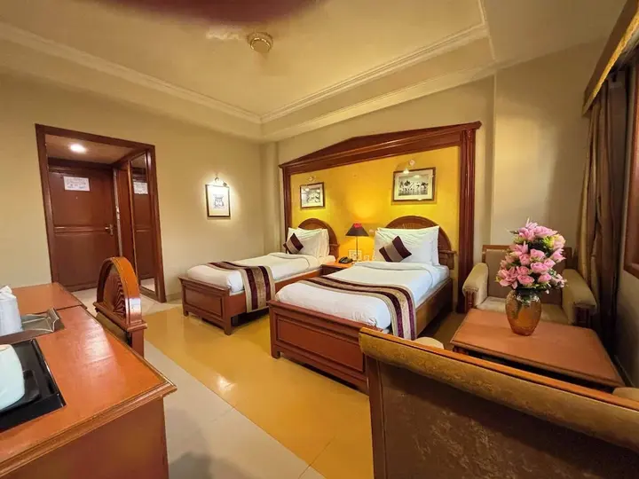 Горакхпур: Hotel Pradeep