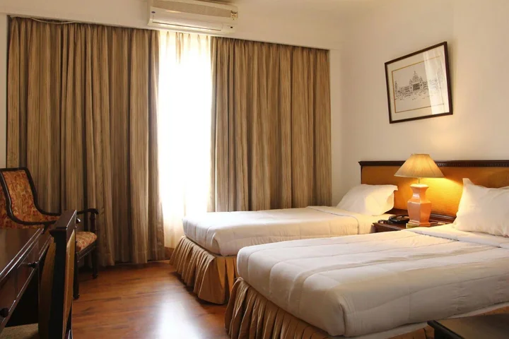 Бангалор: Safina Hotel