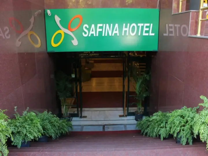 Бангалор: Safina Hotel
