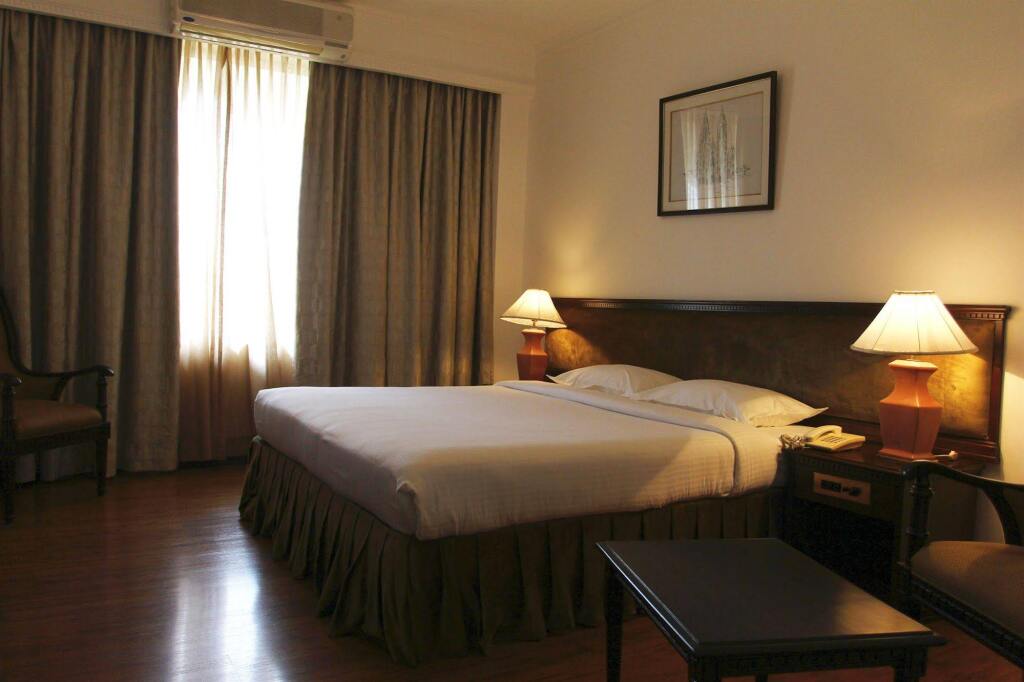 Бангалор: Safina Hotel