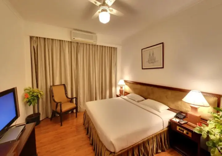 Бангалор: Safina Hotel