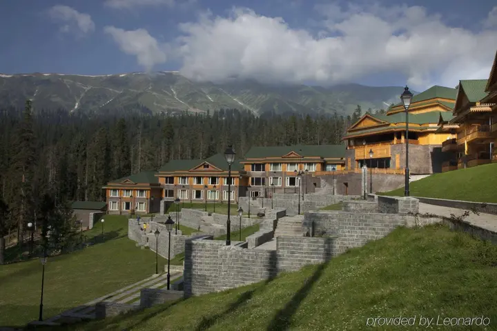Гульмарг: The Khyber Himalayan Resort & Spa