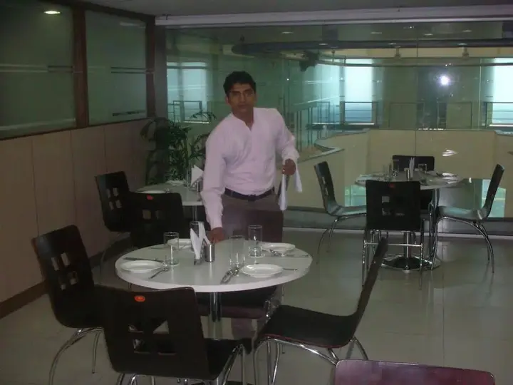 Нойда: Hotel Hyphen Noida