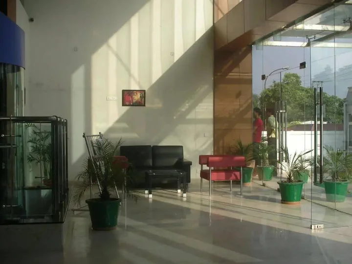Нойда: Hotel Hyphen Noida