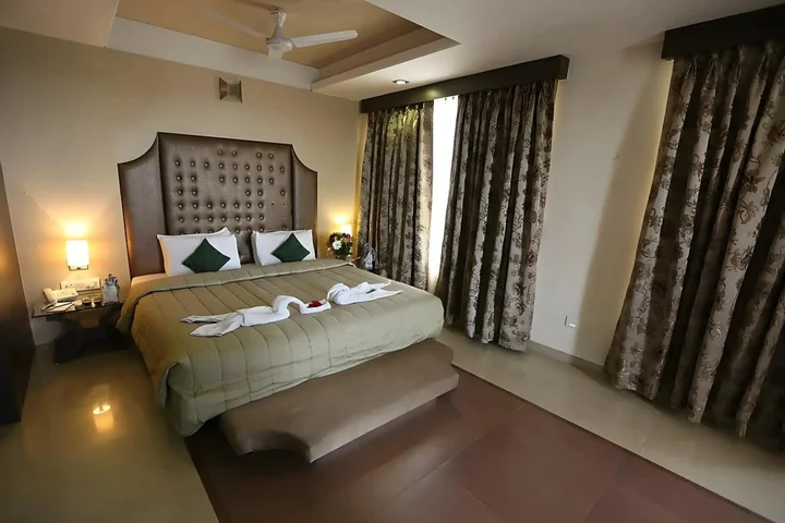 Ахмедабад: Silver Cloud Hotel & Banquets Ahmedabad
