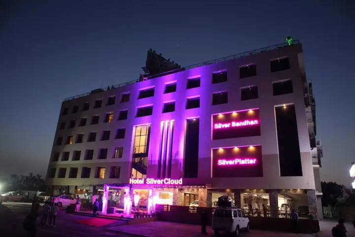 Ахмедабад: Silver Cloud Hotel & Banquets Ahmedabad