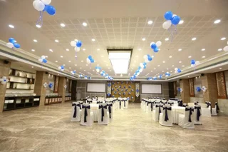 Ахмедабад: Silver Cloud Hotel & Banquets Ahmedabad