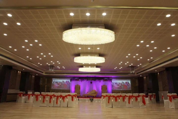 Ахмедабад: Silver Cloud Hotel & Banquets Ahmedabad