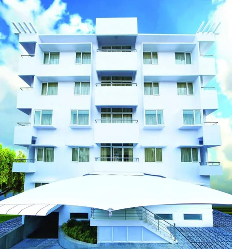 Коччи: Hotel Millennium Continental