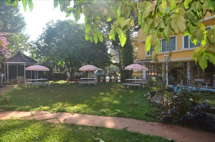 Лонавала: Lake View Resort