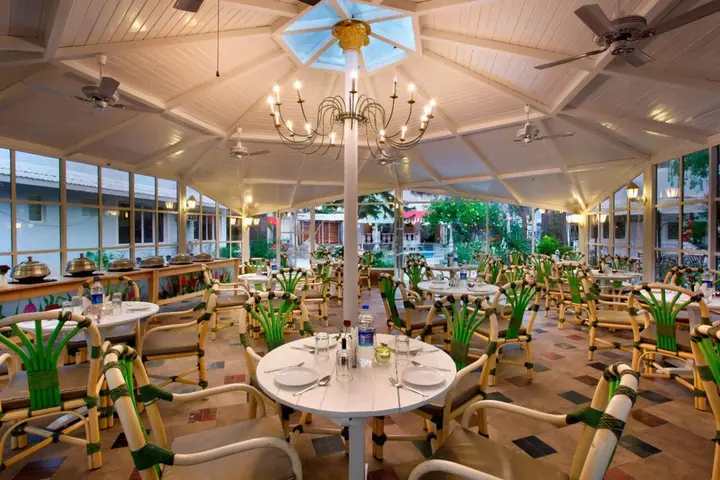 Лонавала: Avion Holiday Resort