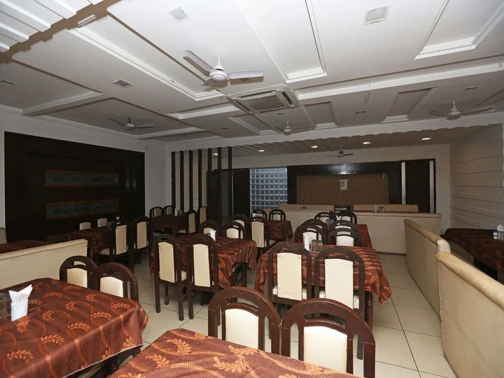 Агра: Hotel Anant Plaza