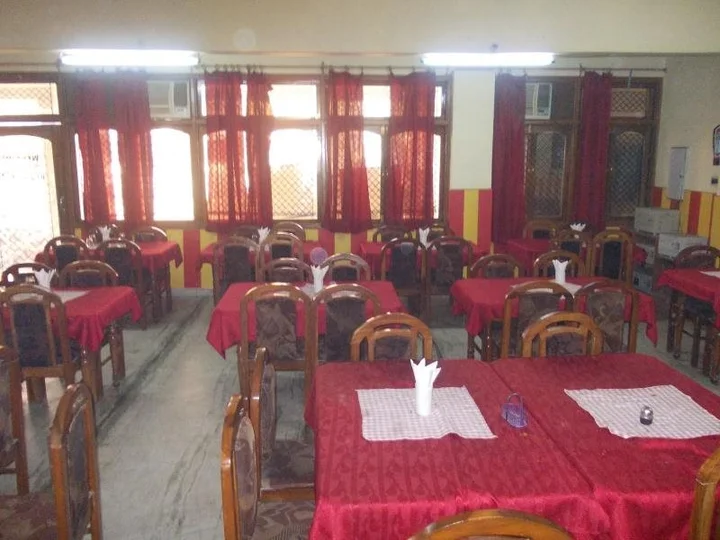 Агра: Hotel Anant Plaza