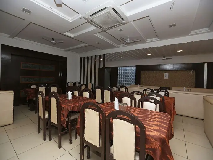 Агра: Hotel Anant Plaza