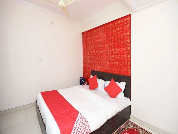 Агра: Hotel Anant Plaza