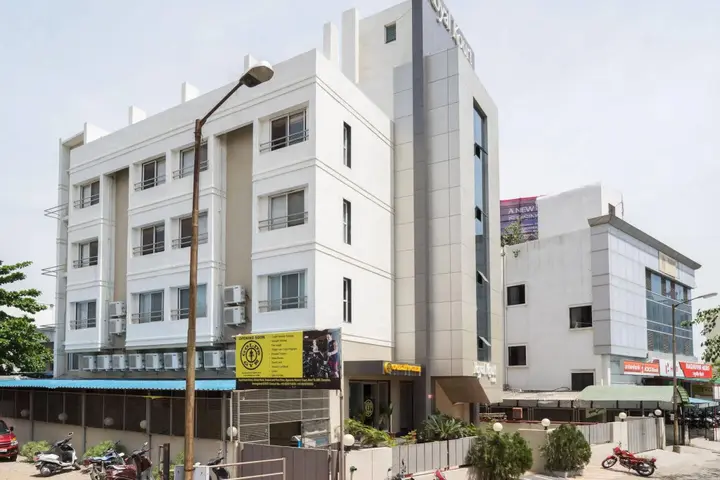 Аурангабад: Treebo Trend Royal Kourt Aurangabad