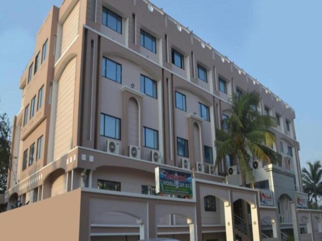 Пури: Nayak Beach Resort