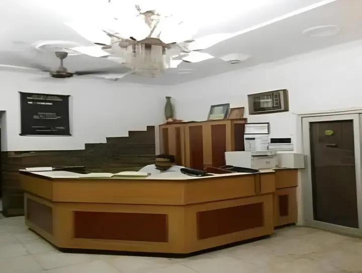 Файзабад: Abha Hotel