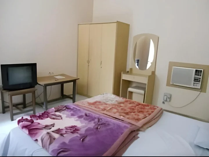 Файзабад: Abha Hotel