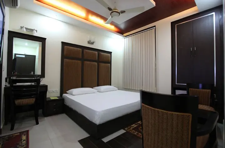 Нью-Дели: Hotel Bonlon Inn