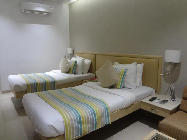 Мумбаи: Hotel Suncity Apollo
