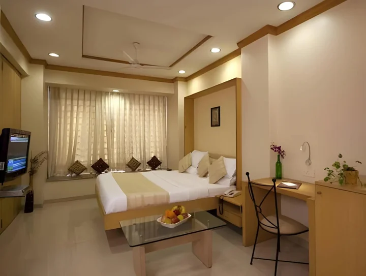 Мумбаи: Hotel Suncity Apollo