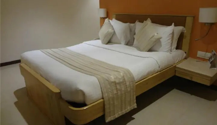 Мумбаи: Hotel Suncity Apollo