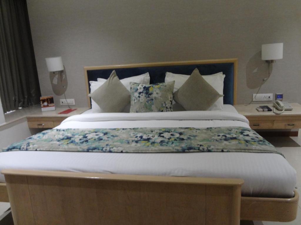 Мумбаи: Hotel Suncity Apollo