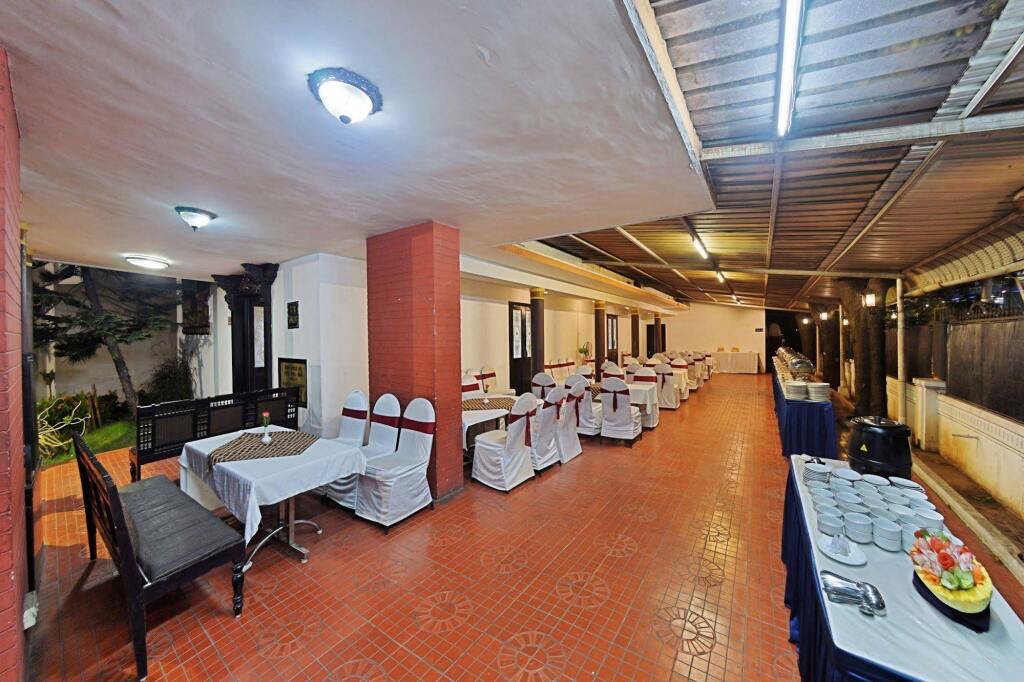 Ченнаи: AMS Raj Palace Sundar