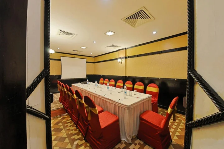 Ченнаи: AMS Raj Palace Sundar