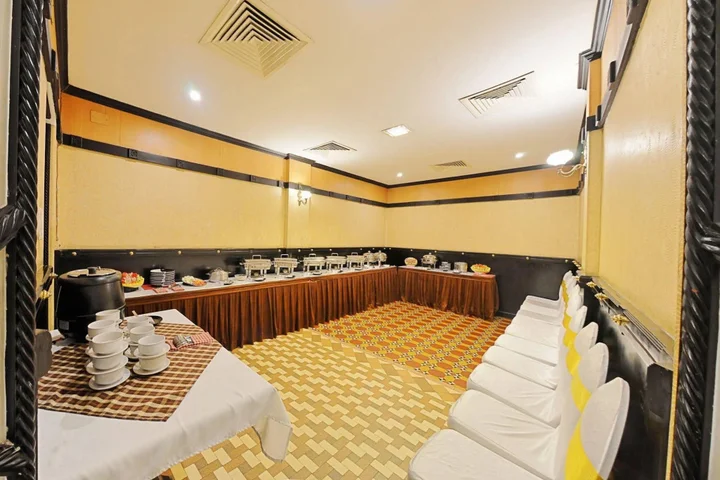 Ченнаи: AMS Raj Palace Sundar