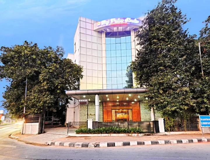 Ченнаи: AMS Raj Palace Sundar