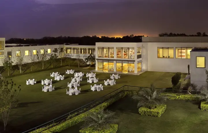 Нью-Дели: Four Points by Sheraton New Delhi, Airport Highway