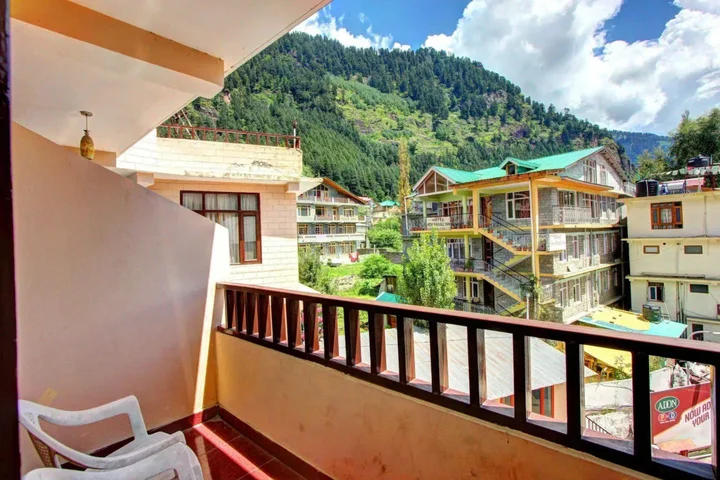 Манали: Comfort Inn Snow Park, Manali