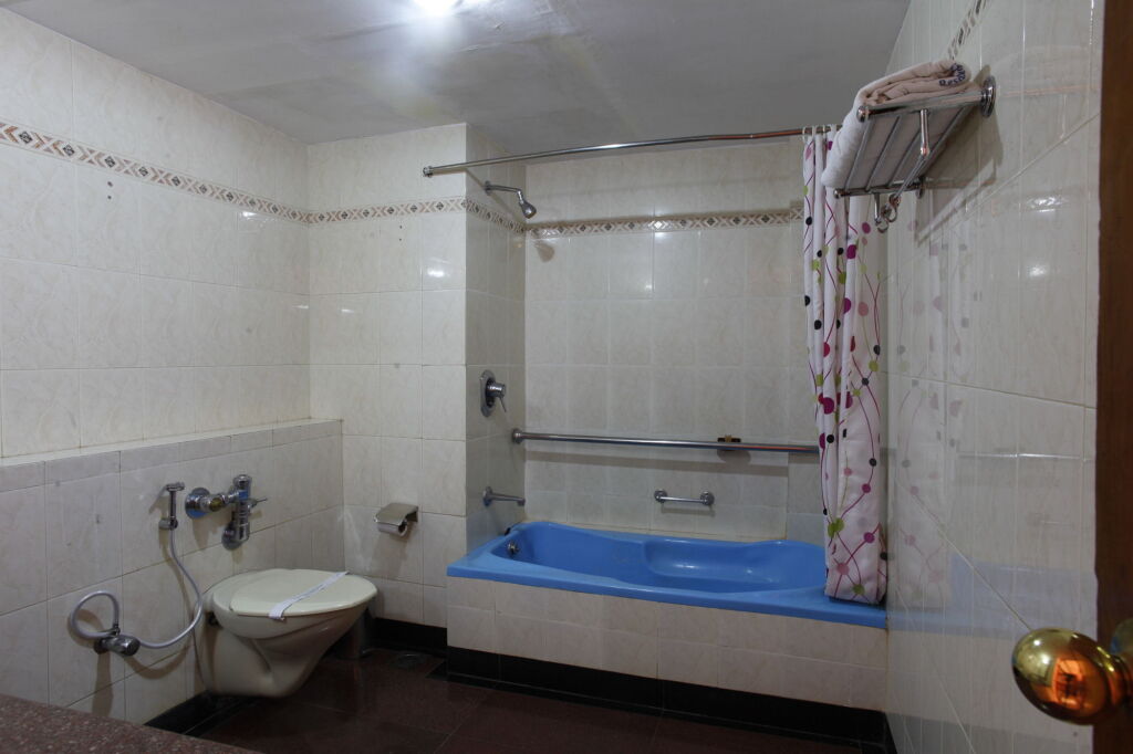 Гуруваюр: Mayura Residency