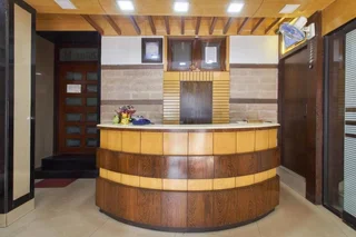 Колката: Hotel Pushpak International