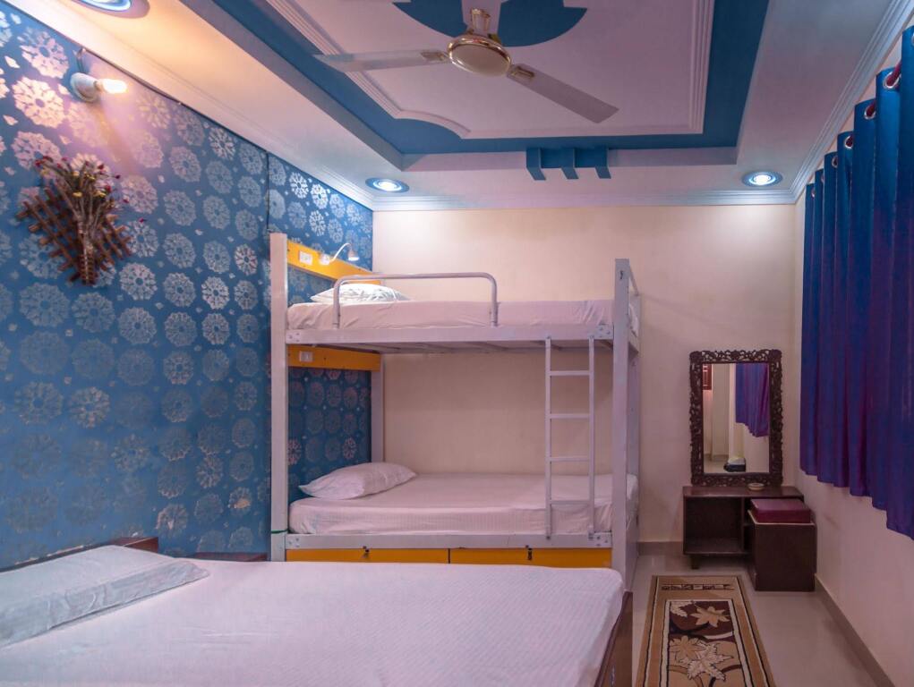 Friends Guest House and Hostel — фото 2