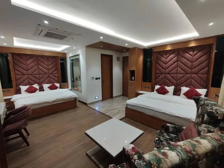 Чамба: Sagrika Resort