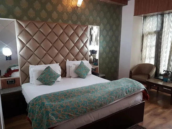 Чамба: Sagrika Resort
