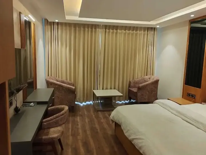 Чамба: Sagrika Resort